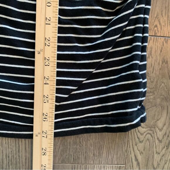 GAP MATERNITY PURE BODY T-SHIRT WOMEN XS BLACK WHITE STRIPES V-NECK SIDE RUCHING - Picture 8 of 9